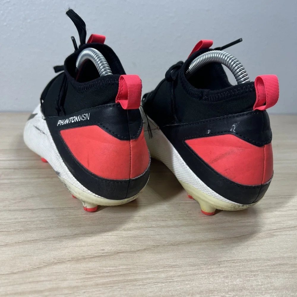 Nike good preowned